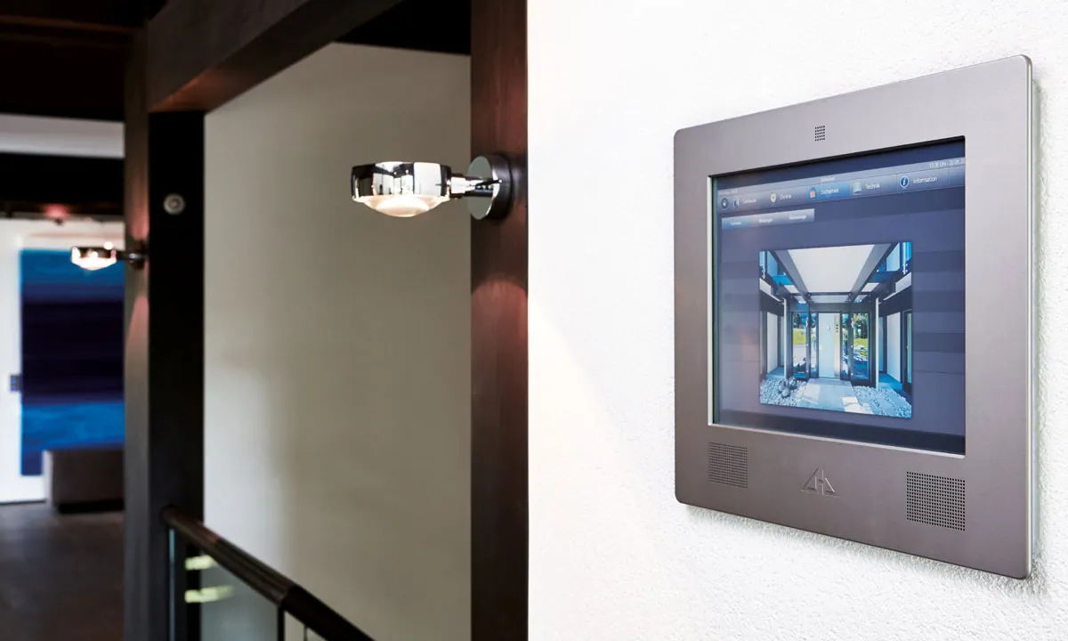 Qualität - Türsprechstation mit Smart-Home Panel &middot; ABE Elektrotechnik GmbH